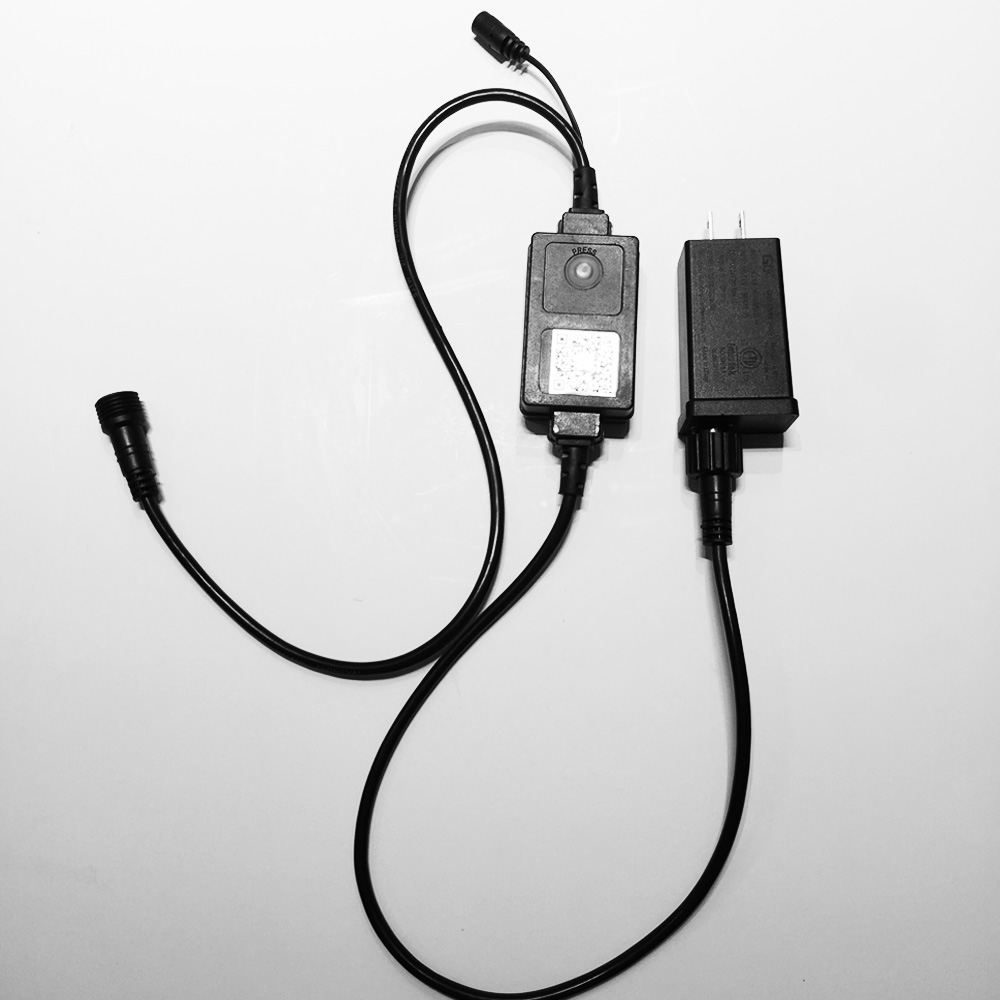 Controlador p/Productos Smart RGBW con Power Supply a 24Vdc, 500mA, Conectable, Con Cable de 10' (3m), Conector Hembra, IP67
