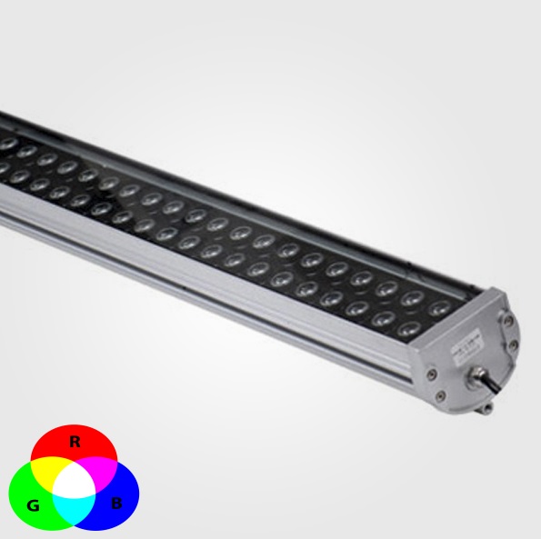 Wall Washer LED (RGB, 100W, 24Vdc, DMX, IP65, 30 Grados)