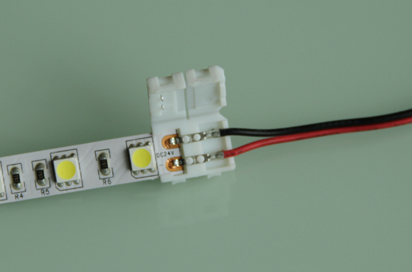 Conector p/Cinta LED Unicolor, SMD5050, para ancho (PCB) de 10mm, IP20, Incluye: Cable de un lado de 150mm