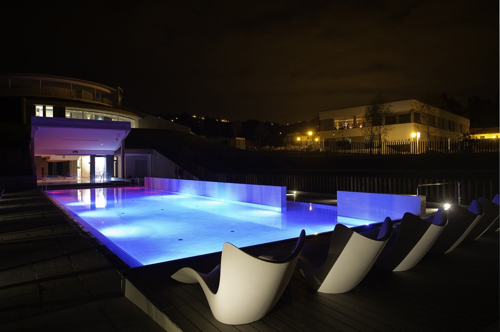 Bombilla p/Lampara de Piscina LED, PAR56, 25W, RGB, 12Vac, Base: UW, No incluye control, No tiene memoria interna, IP68