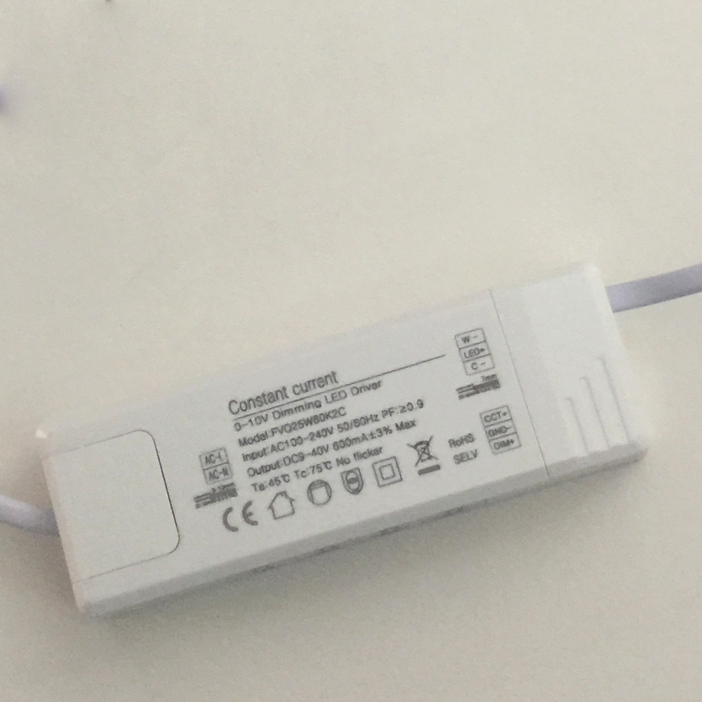Driver p/Lámpara LED Dimmable de 0-10Vdc, IP20, 25W, 100-240Vac, Output: 20-40Vdc, 600mA, PF&gt;0.9