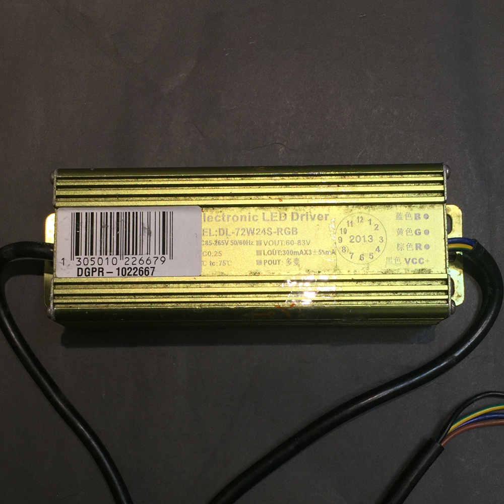 Driver p/Lámpara LED RGB, 50-72W, 85-265Vac, Output: 60-83Vdc, 300mAX3, IP65
