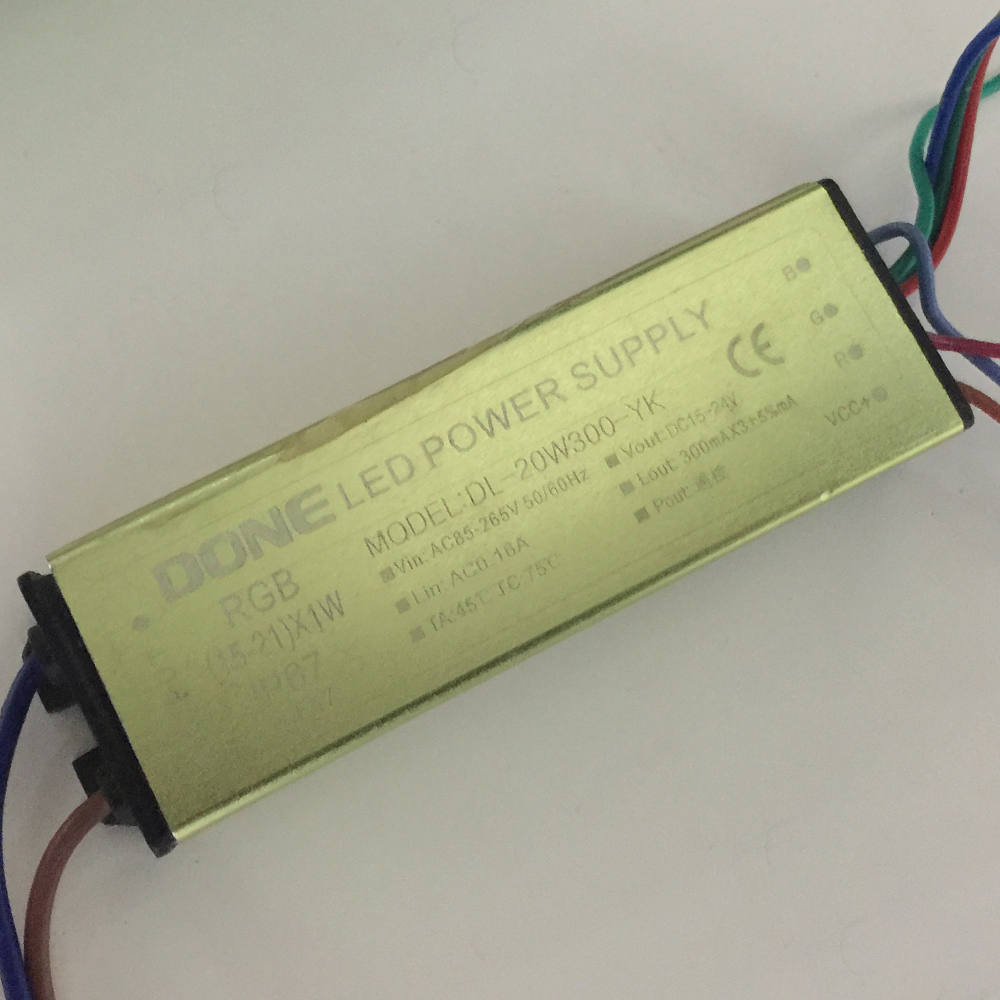 Driver p/Lámpara LED RGB, IP67, 15-21W, 85-265Vac, Output: 15-24Vdc, 300mA