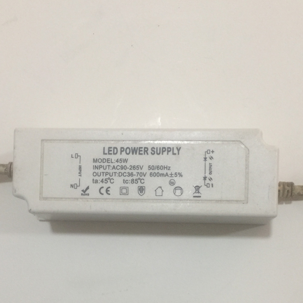 Driver p/Lámpara LED, IP20, 45W, 90-265Vac, Output: 36-70Vdc, 600mA