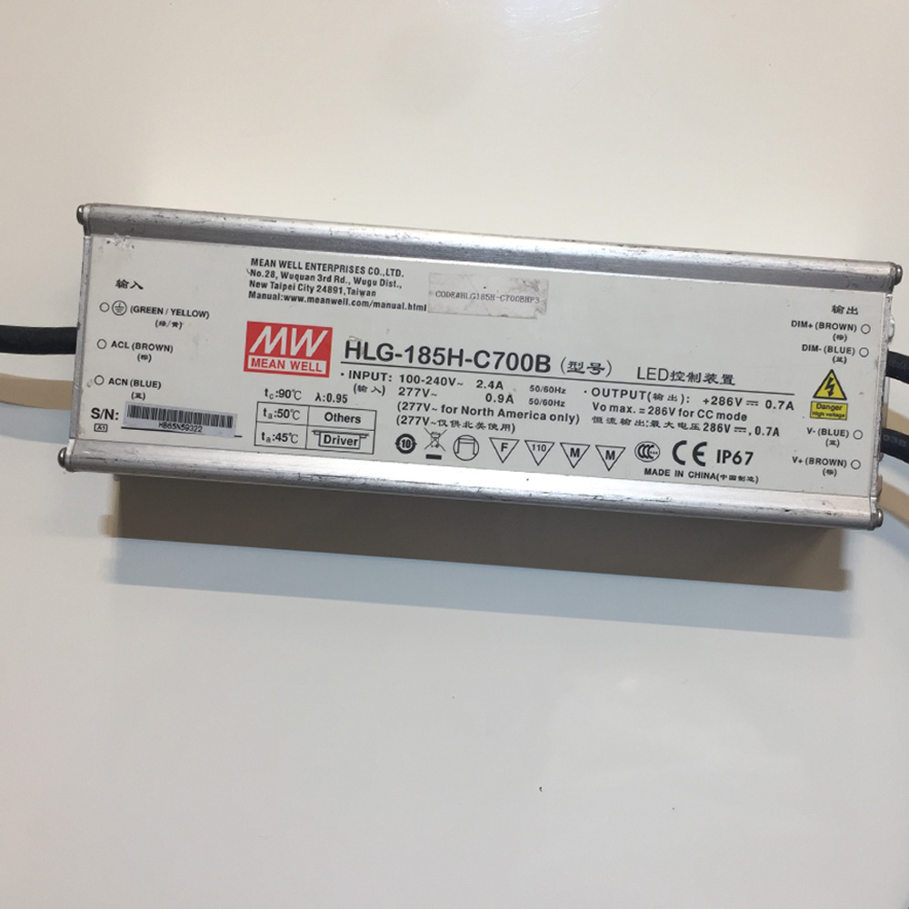 Driver p/Lámpara LED Dimmable de 0-10Vdc, IP65, 185W, 100-240/277Vac, Output: 143-286Vdc, 700mA