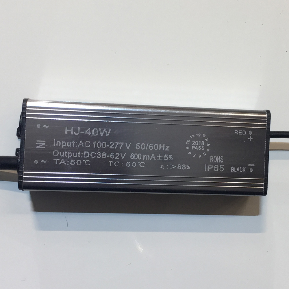 Driver p/Lámpara LED, 40W, 100-277Vac, Output: 38-62Vdc, 600mA, IP65