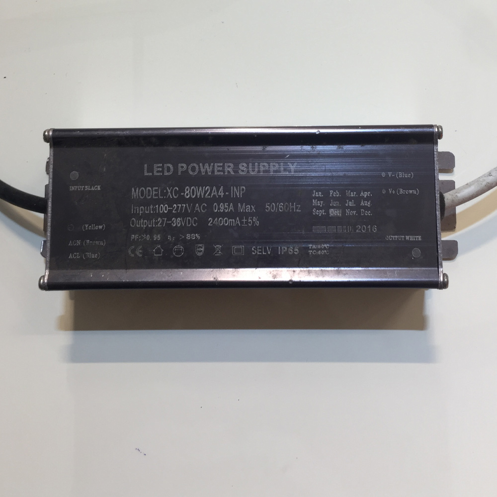 Driver p/Lámpara LED, IP65, 80W, 100-277Vac, Output: 27-36Vdc, 2400mA, PF&gt;0.95