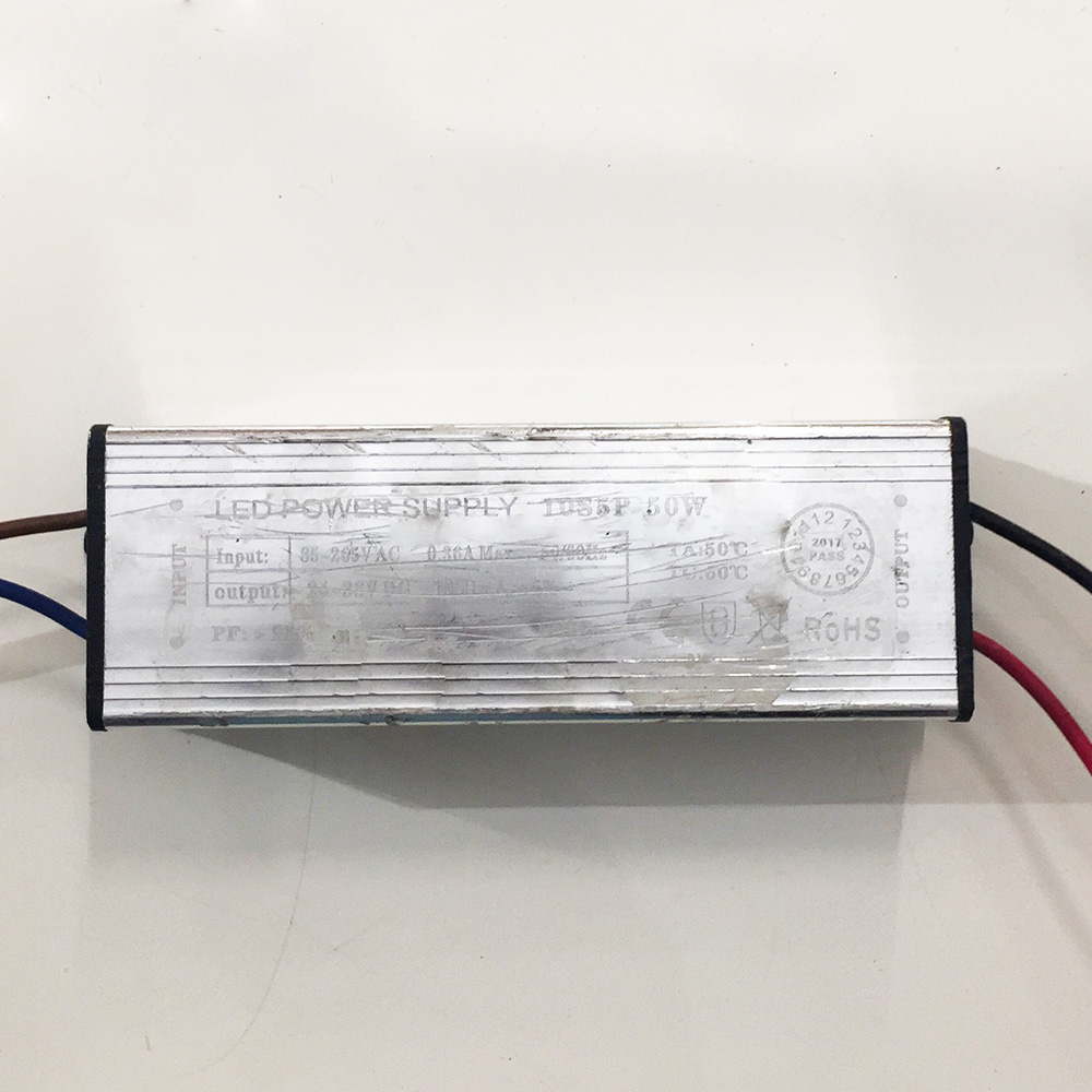 Driver p/Lámpara LED, IP65, 50W, 85-265Vac, 24-38Vdc, 1050mA, PF&gt;0.95