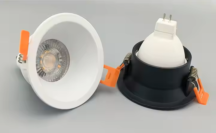 Base Circular p/Empotrar Bombilla, Dirigible, Dimensiones: Φ78x39mm, Blanco, Incluye zócalo GU10