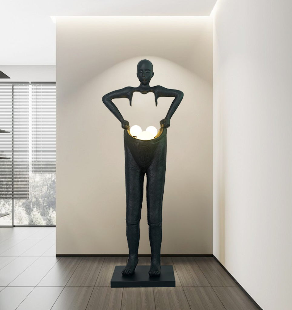Eos Radiante: Una figura estelizada que irradia luz desde el centro del cuerpo, simbolizando el amanecer y la renovación, derivado de Eos.