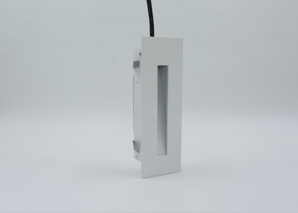 Lampara LED Empotrable Rectangular, 3W, WW 3000K, 12Vdc / 24Vdc, IP65, 30 Grados, Dimensiones: 170x55x41.5mm, Blanco