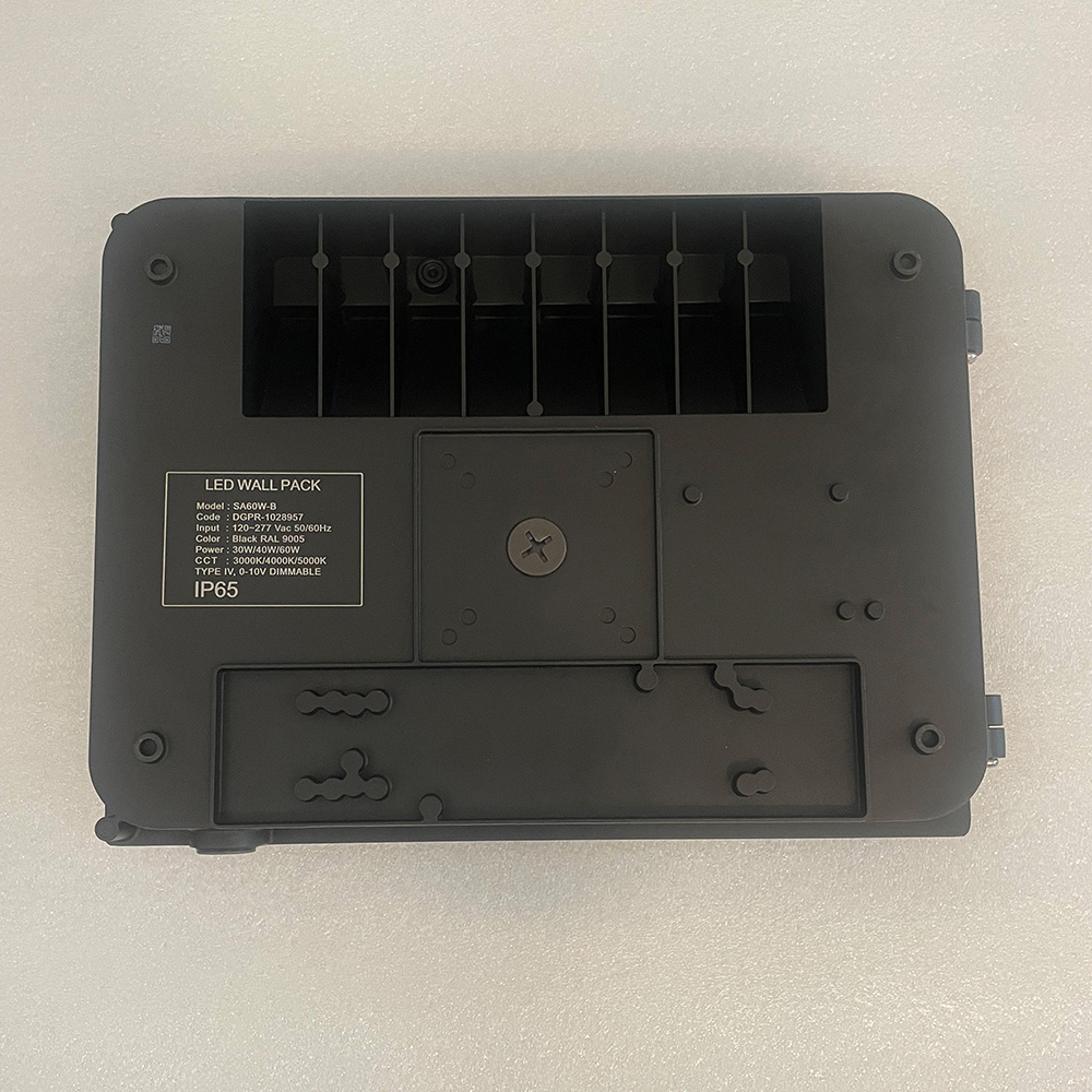Lámpara Wall Pack LED SMD, 30W / 40W / 60W, Múltiple CCT WW 3000K / NW 4000K / 5000K, 100-277Vac, Type IV, IP65