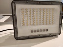 Reflector LED Solar de 1500Lm con Panel de 20W/6V, 3000K Blanco Cálido, 90 Grados, Con Batería de Litio de 15AH/3.2V, IP65, Gris, Incluye: Panel Solar