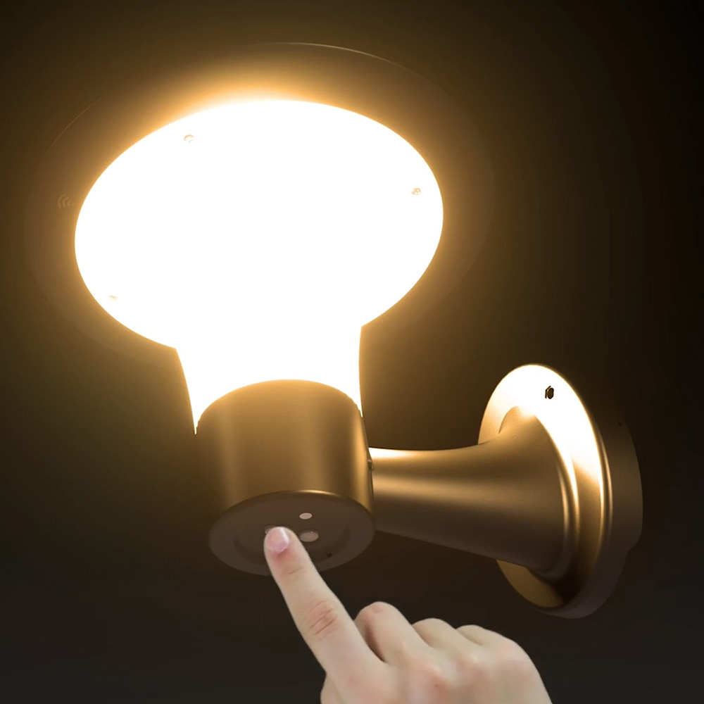 Lámpara Solar LED de Pared (Aplique) de 15W con Panel Solar Integrado de 5.8W, 4.5V y Sensor de Movimiento, 3000K + 4000K, 360 Grados, Con Batería de Litio de 19.2Wh, IP65, Dimensiones: 257x288.5x206.5mm, Negro