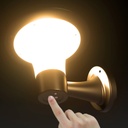 Lámpara Solar LED de Pared (Aplique) de 15W con Panel Solar Integrado de 5.8W, 4.5V y Sensor de Movimiento, 3000K + 4000K, 360 Grados, Con Batería de Litio de 19.2Wh, IP65, Dimensiones: 257x288.5x206.5mm, Negro