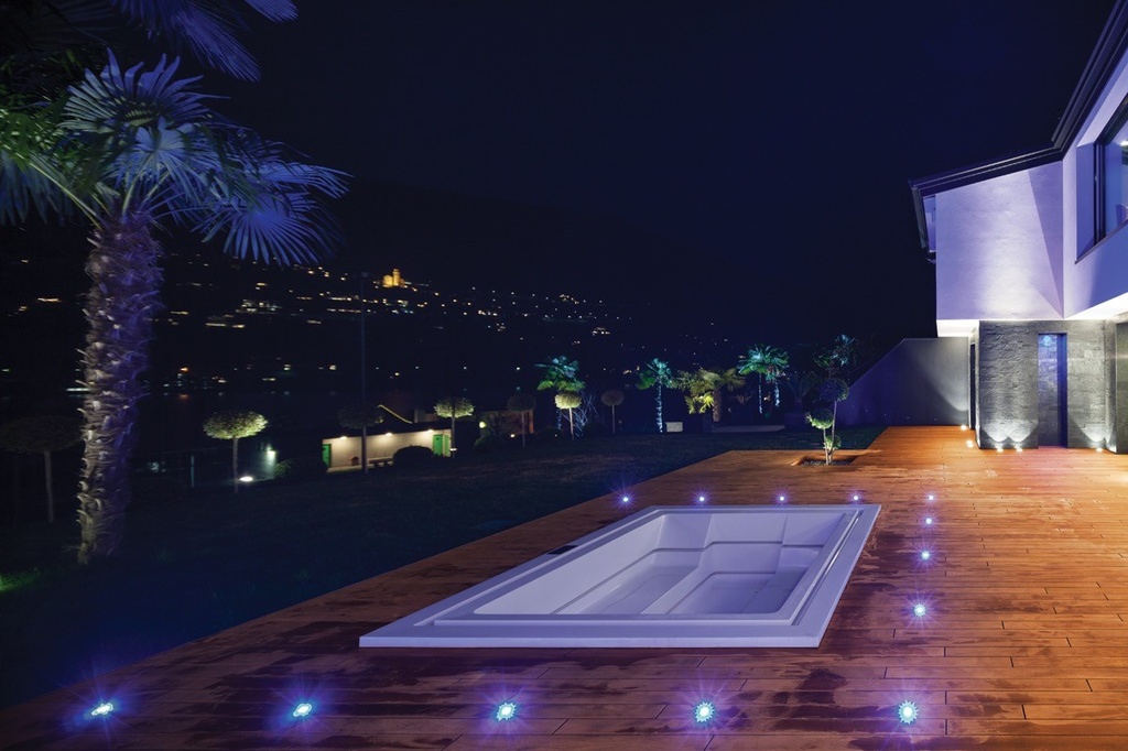 Lámpara p/Piso Empotrable, 3W, 3000K Blanco Cálido, 12Vdc, Dimensiones: Lámpara Ф55mm, Base Ф78x90mm, IP68, 30x45 Grados