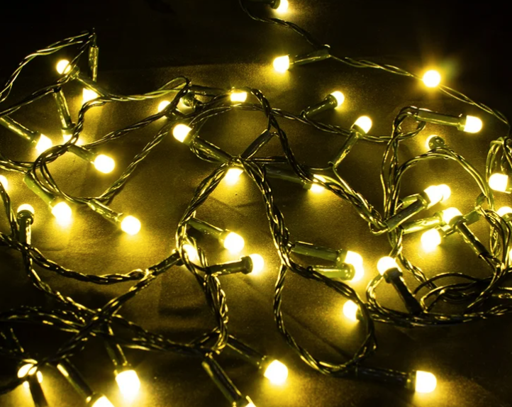 Extensión Navideña LED p/Exterior, 8W, 1700Lm, Amarillo Limón, 200LED/10Metros, 110Vac, Con cable verde de cobre 3xφ0.2mm2, IP44