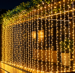 [DGPR-1027273] Cortina tipo Cascada LED p/Exterior, 168W, 2700K + CW 6000K Flash, 110Vac, 2800pcs de LED, 20 tiras, 2Mx14M, Con cable blanco, Con conector T, IP65