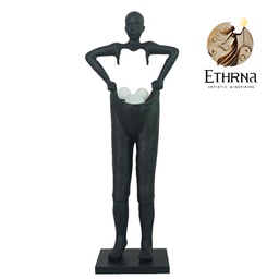 [DGPR-1028845] Eos Radiante: Una figura estelizada que irradia luz desde el centro del cuerpo, simbolizando el amanecer y la renovación, derivado de Eos.